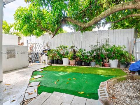 2550-2552 SW 10 St, Miami FL - photo 20 of 43