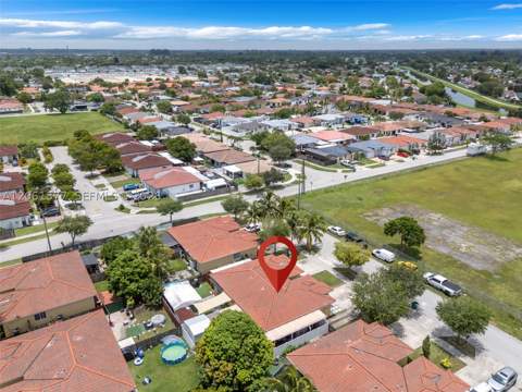 12260 SW 214th St 2, Miami FL - photo 13 of 36