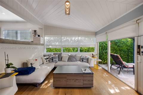 1324 Normandy Dr, Miami Beach FL - photo 15 of 63