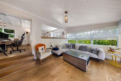 1324 Normandy Dr, Miami Beach FL - photo 16 of 63