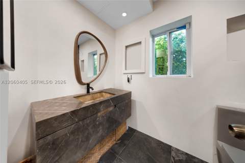 1324 Normandy Dr, Miami Beach FL - photo 21 of 63