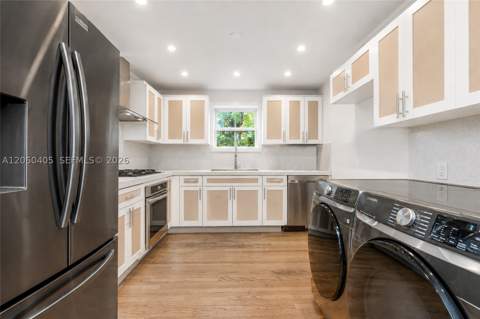 1324 Normandy Dr, Miami Beach FL - photo 7 of 63