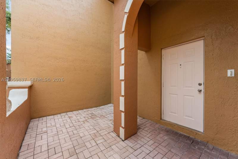 3 bedroom Condominium at 8424 NW 141st Ln 4307, Villa Vizcaya Condo, Miami Lakes — photo 4