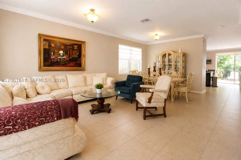 6 bedroom SingleFamilyResidence at 4190 NE 20th St, Country Gardens South, Homestead — photo 5