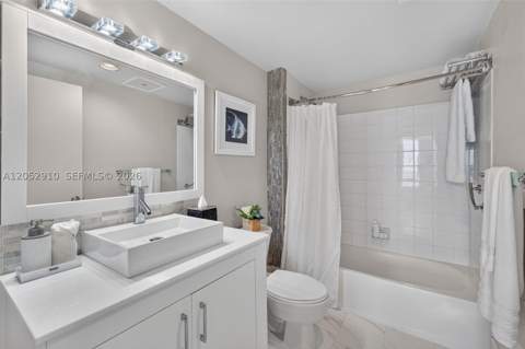 17375 Collins Ave 2101, Sunny Isles Beach FL - photo 23 of 35