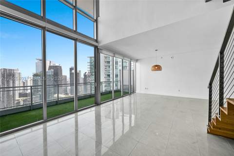 90 SW 3rd St Ph-17, Miami FL - photo 11 of 52