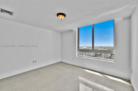 90 SW 3rd St Ph-17, Miami FL - photo 18 of 52
