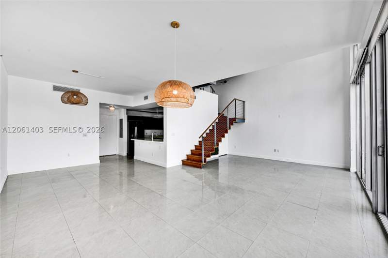 3 bedroom Condominium at 90 SW 3rd St Ph-17, Ivy Condo, Miami — photo 4