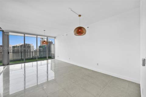 90 SW 3rd St Ph-17, Miami FL - photo 9 of 52
