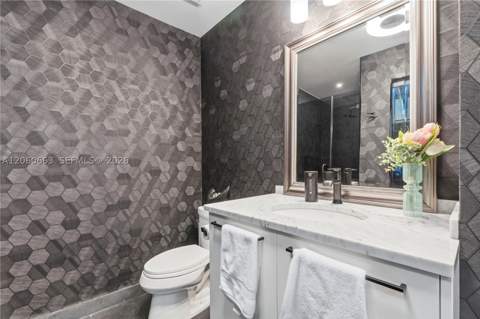 900 Biscayne Blvd 3607, Miami FL - photo 9 of 33