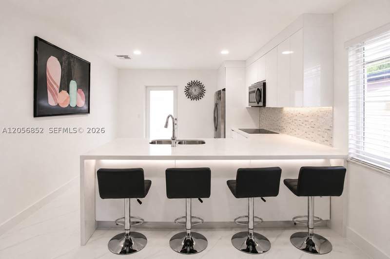 3 bedroom SingleFamilyResidence at 26230 SW 135th Ave, Naranja Gardens, Homestead — photo 4
