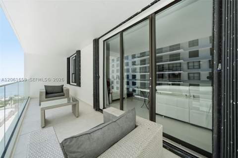 9801 Collins Ave 10V, Bal Harbour FL - photo 18 of 43