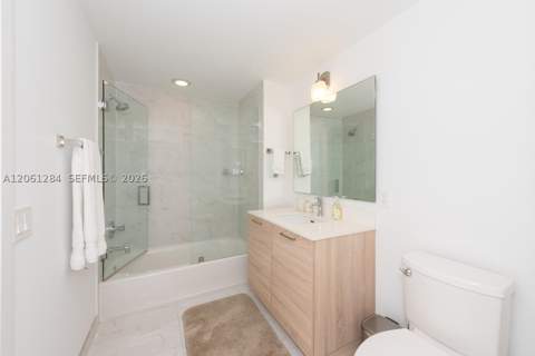 16385 Biscayne Blvd 2904, North Miami Beach FL - photo 16 of 32