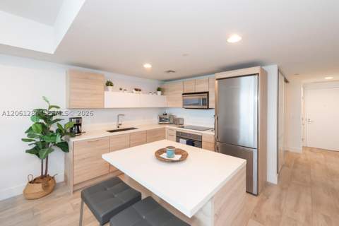 16385 Biscayne Blvd 2904, North Miami Beach FL - photo 8 of 32