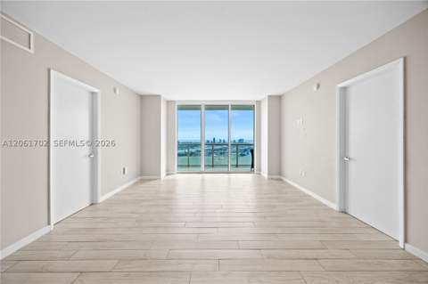 50 Biscayne Blvd 4706, Miami FL - photo 6 of 48