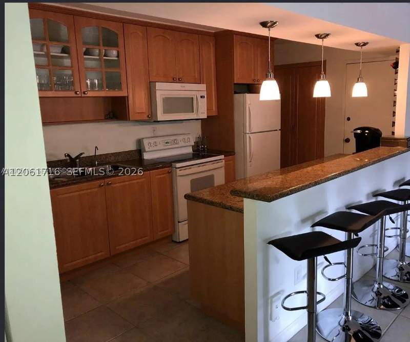 2 bedroom Condominium at 7705 SW 86th St B-211, Kings Creek So Condo, Miami — photo 3