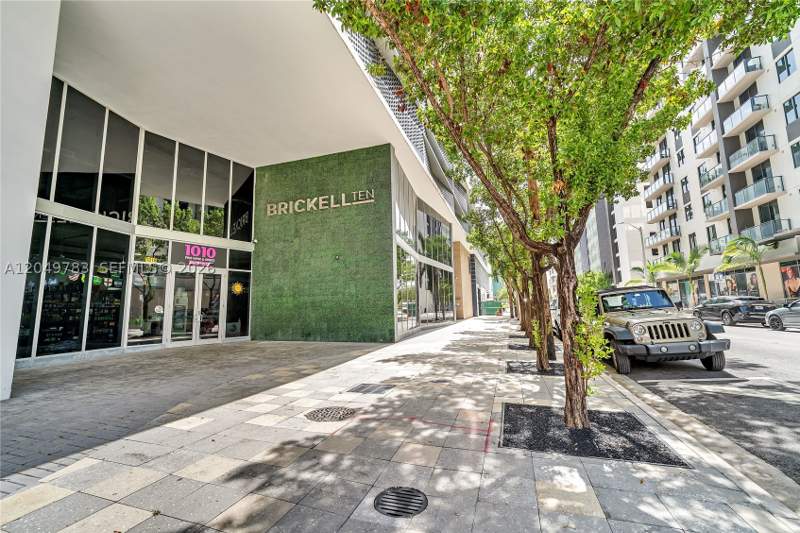 3 bedroom Condominium at 1010 SW 2nd Ave 2201, Brickell Ten Condo, Miami — photo 3