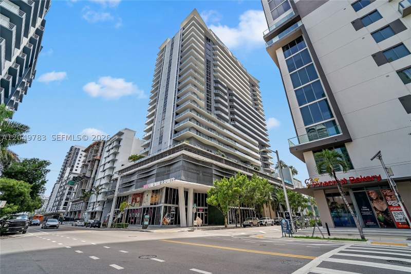 3 bedroom Condominium at 1010 SW 2nd Ave 2201, Brickell Ten Condo, Miami — photo 5