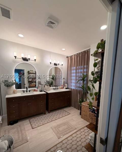 2116 NE 38th Rd, Homestead FL - photo 10 of 28