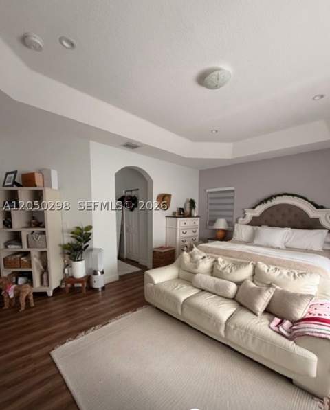 2116 NE 38th Rd, Homestead FL - photo 9 of 28