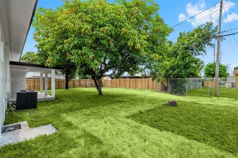4011 NW 171st St, Miami Gardens FL - photo 16 of 37