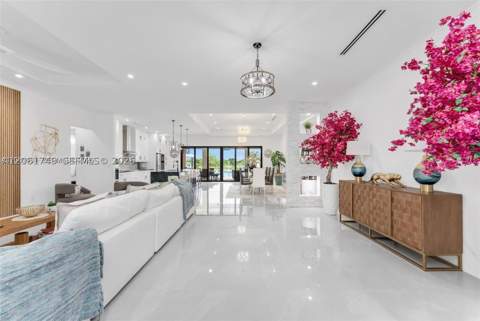 18261 SW 224th St, Miami FL - photo 13 of 21