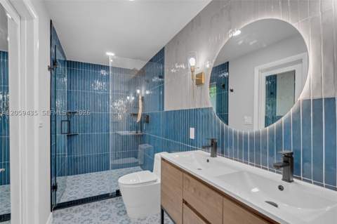 683 NE 206th Ter, Miami FL - photo 23 of 46