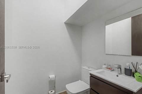 3341 NW 84th Ct, Doral FL - photo 15 of 30
