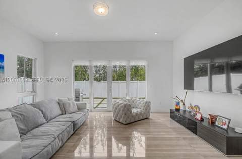 3341 NW 84th Ct, Doral FL - photo 20 of 30