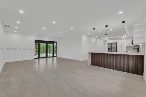 2000 SW 84th Ave, Miami FL - photo 6 of 49