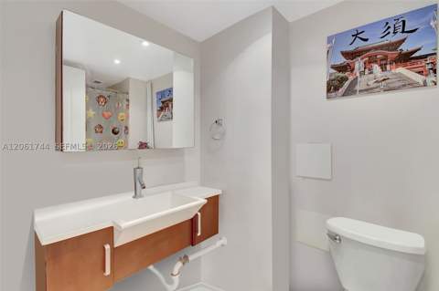 18051 Biscayne Blvd 801, Aventura FL - photo 21 of 25