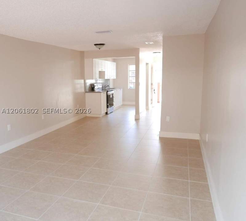 2 bedroom Condominium at 401 SW 109th Ave 23, El Polo Condo, Sweetwater — photo 5