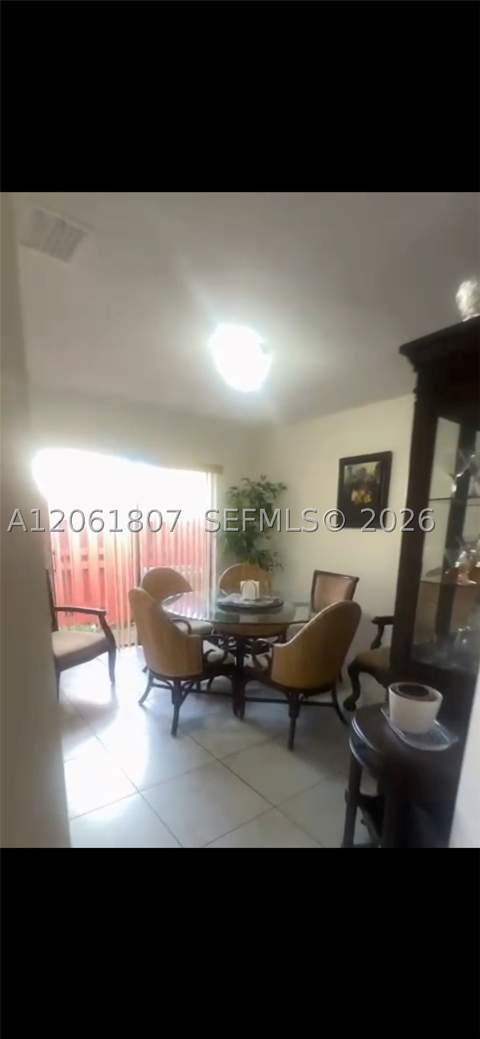 509 SW 87th Pl, Miami FL - photo 10 of 36