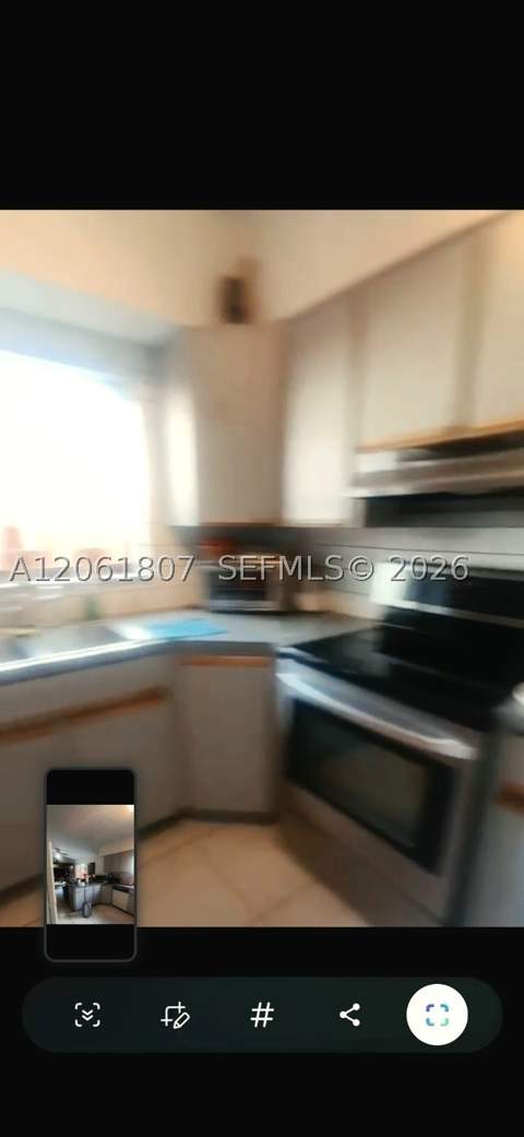 509 SW 87th Pl, Miami FL - photo 16 of 36