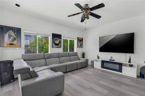 15773 SW 147th Ln, Miami FL - photo 17 of 47