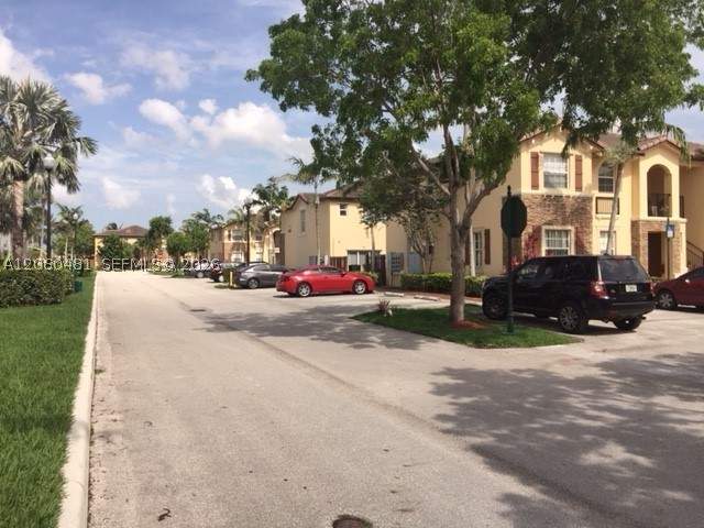 3 bedroom Condominium at 3360 NE 14th Dr 104-30, Villas At Carmel Condo, Homestead — photo 4