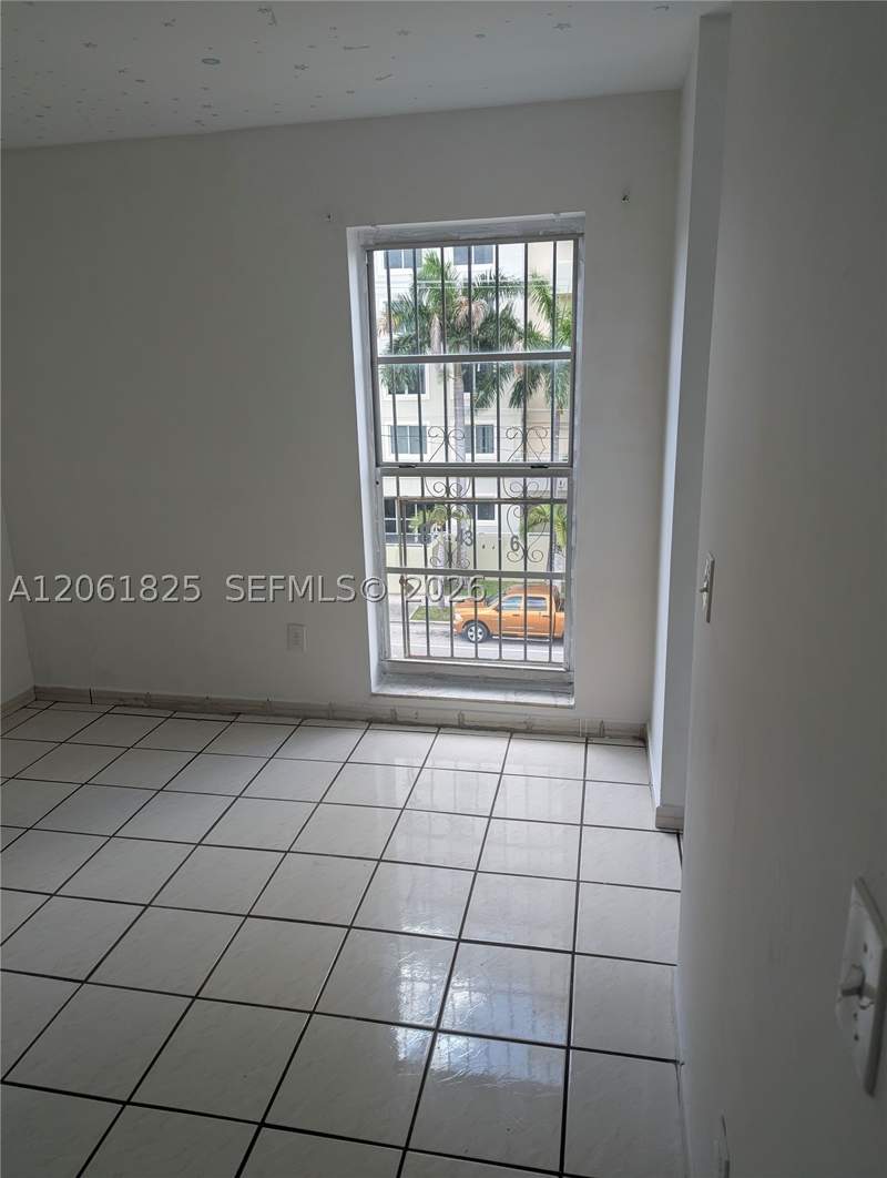 2 bedroom Condominium at 1051 SW 1st St 411, Miramar Terrace Condo, Miami — photo 5