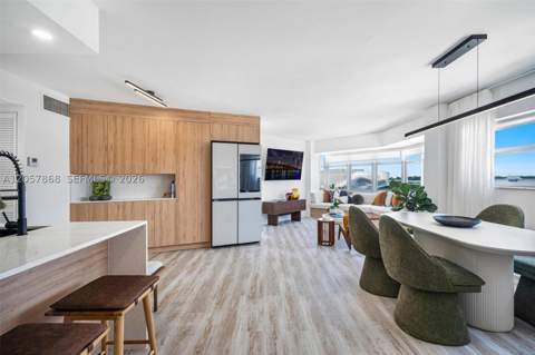 1881 Washington Ave 8C, Miami Beach FL - photo 8 of 29