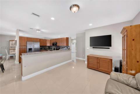 15166 SW 142nd Ct, Miami FL - photo 14 of 53
