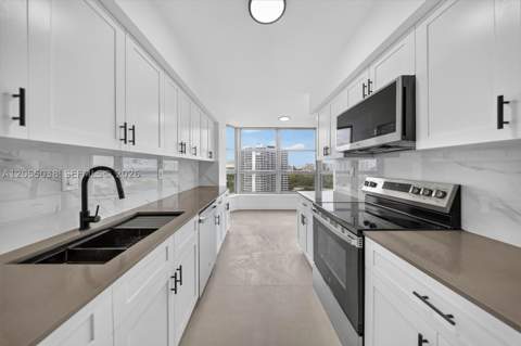 3530 Mystic Pointe Dr 1606, Aventura FL - photo 13 of 45