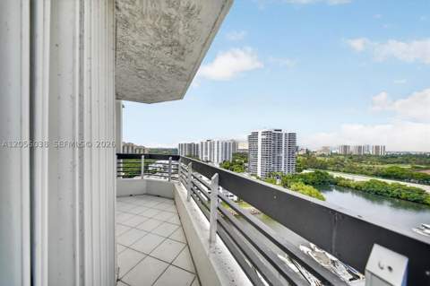 3530 Mystic Pointe Dr 1606, Aventura FL - photo 19 of 45