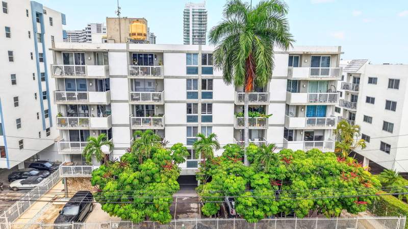 1 bedroom Condominium at 1670 Bay Road 3F, Bayside Terrace Condo, Miami Beach — photo 4