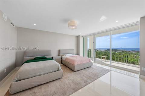 3400 SW 27th Ave 802, Miami FL - photo 9 of 37