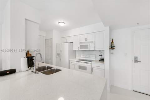 1155 Brickell Bay Dr 2005, Miami FL - photo 20 of 45