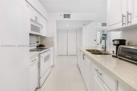 1155 Brickell Bay Dr 2005, Miami FL - photo 22 of 45