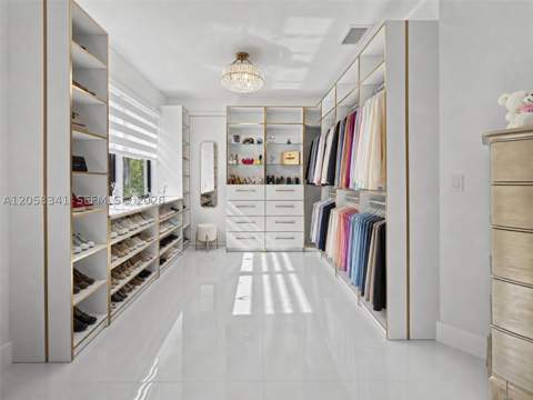 589 SE 35th Ter, Homestead FL - photo 11 of 22