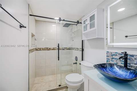 6402 Windmill Gate Rd, Miami Lakes FL - photo 20 of 59