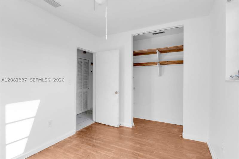 4 bedroom SingleFamilyResidence at 2025 SW 82nd Ct, Miracle Manor, Miami — photo 5