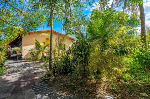 1320 NE 135th St, North Miami FL - photo 19 of 27