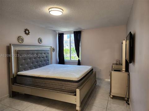 250 180th Dr 301, Sunny Isles Beach FL - photo 7 of 8